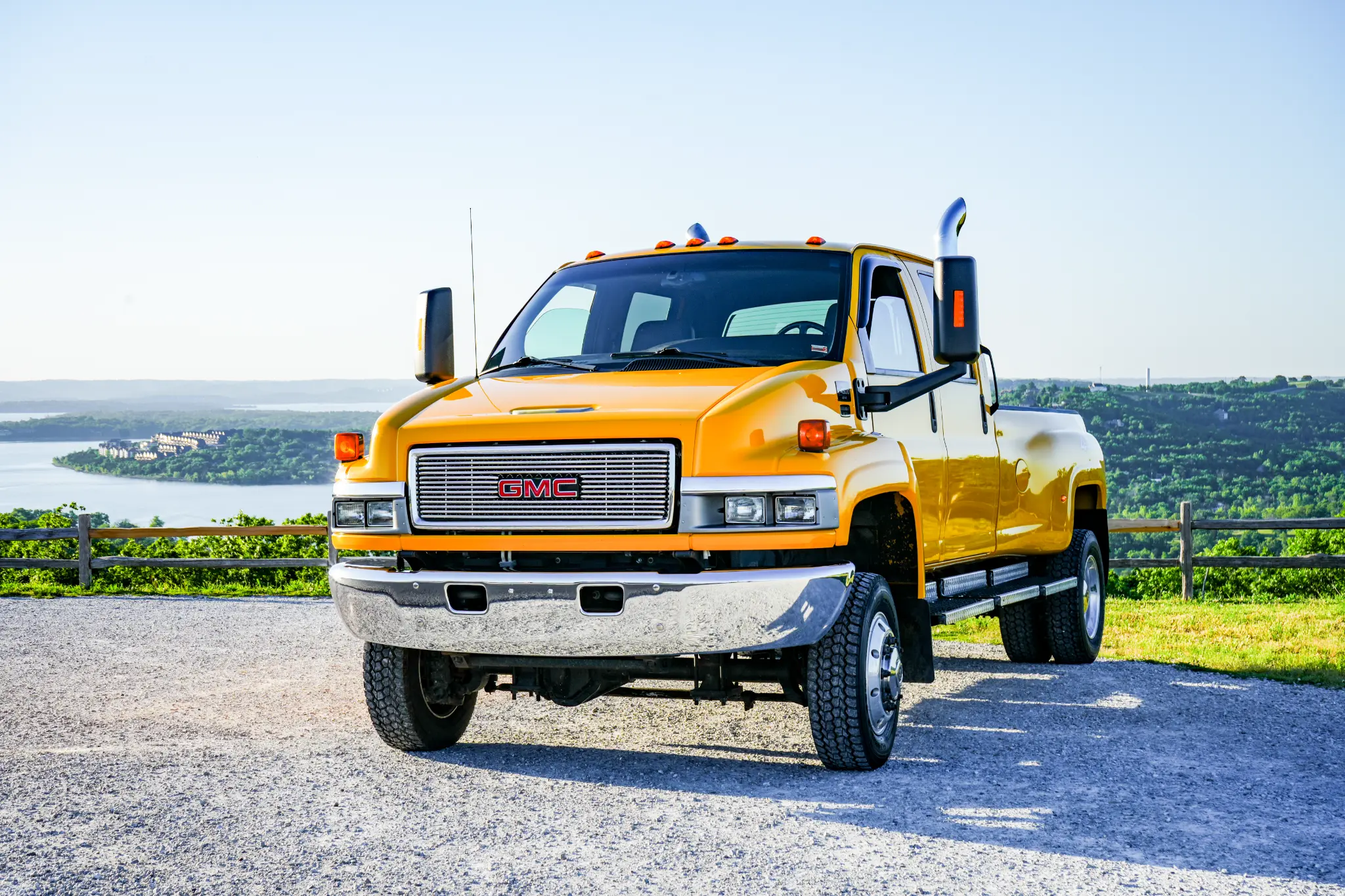 Front view showing GMC grille